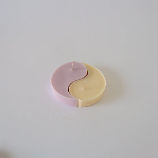 Yin Yang Candle – Lilac Cream