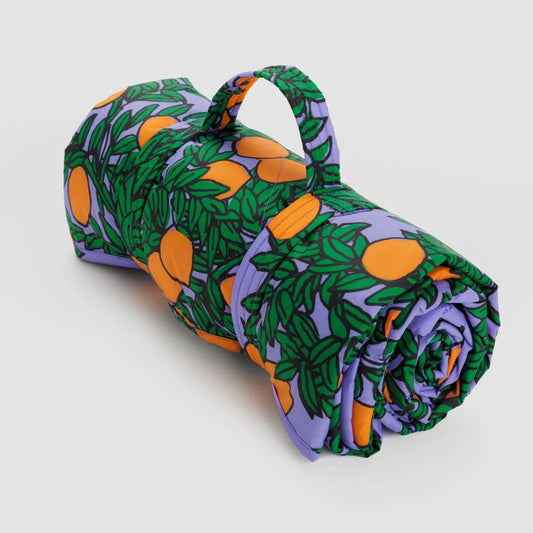 Puffy Picnic Blanket – Orange Tree Periwinkle